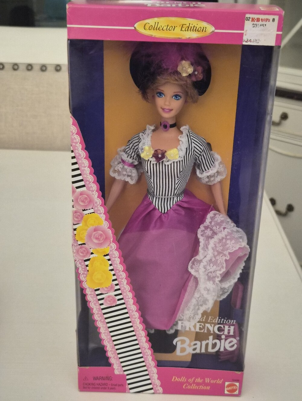 Vintage 1996 French Barbie Dolls of the World in Box Mattel Collector Edition